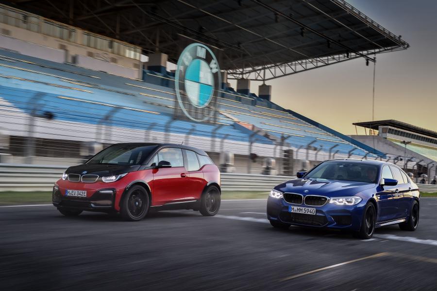  BMW M5 (F90) 2018 года  (WW) (фото 56 из 59)